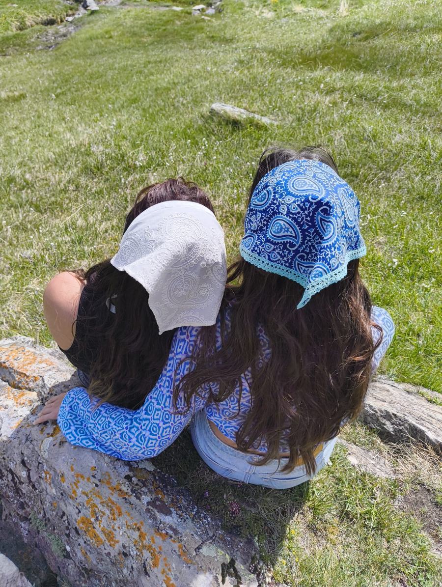 Bandana Paisley Azul vista 3
